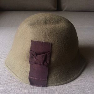 Albertus Swanepoel wool hat